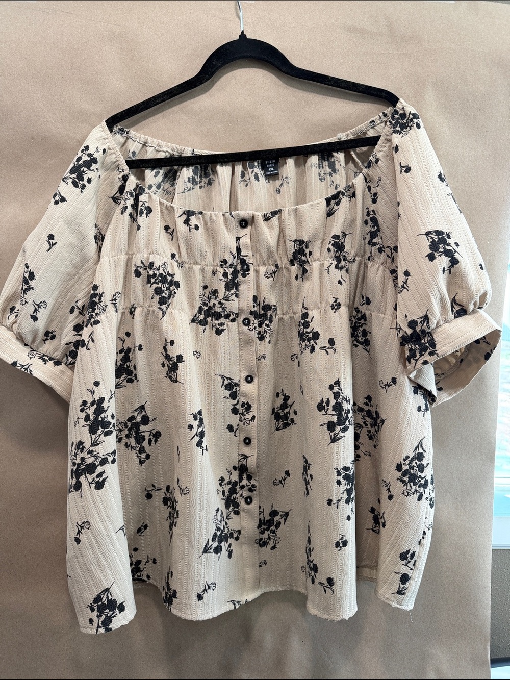 SHEIN curvy Brand Cream Floral Button-Front Peasant Top